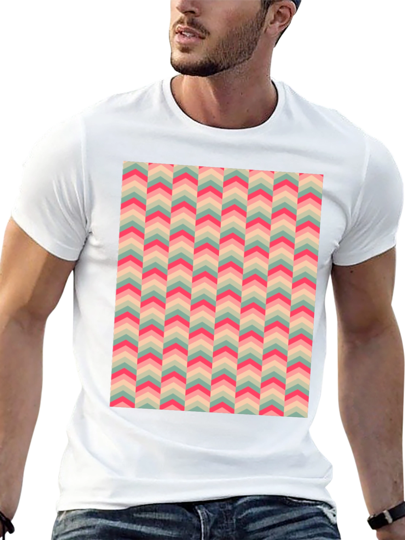 Retro Chevron Pattern T-Shirt - Stylish Casual Wear